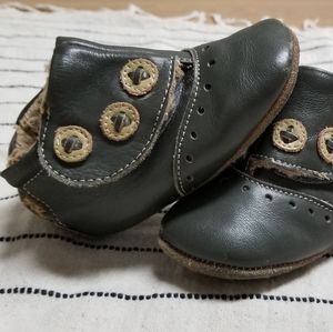 Toddler shoes